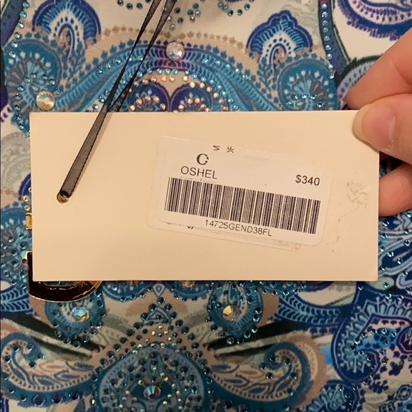 Evening dress with rhinestones - Picture 7 of 8